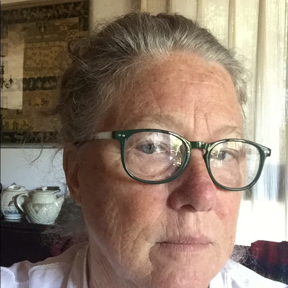 Meet your Posher, Tina